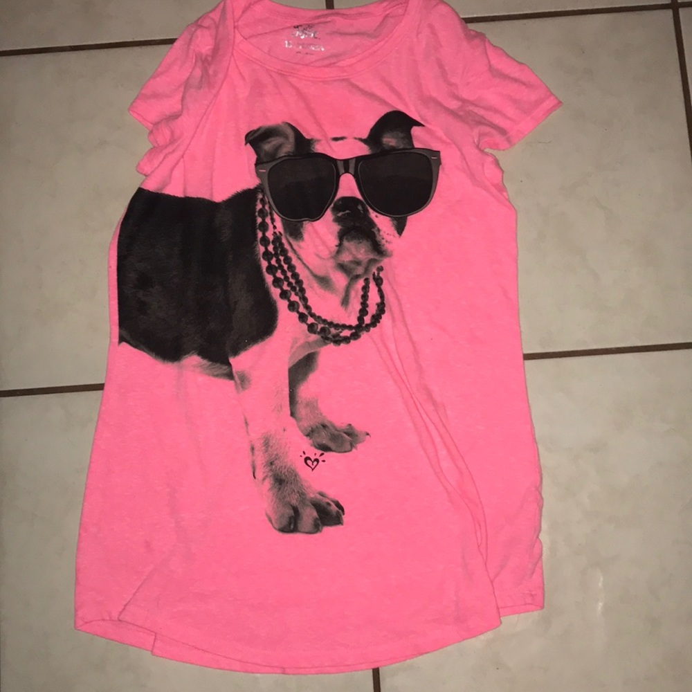 Tee